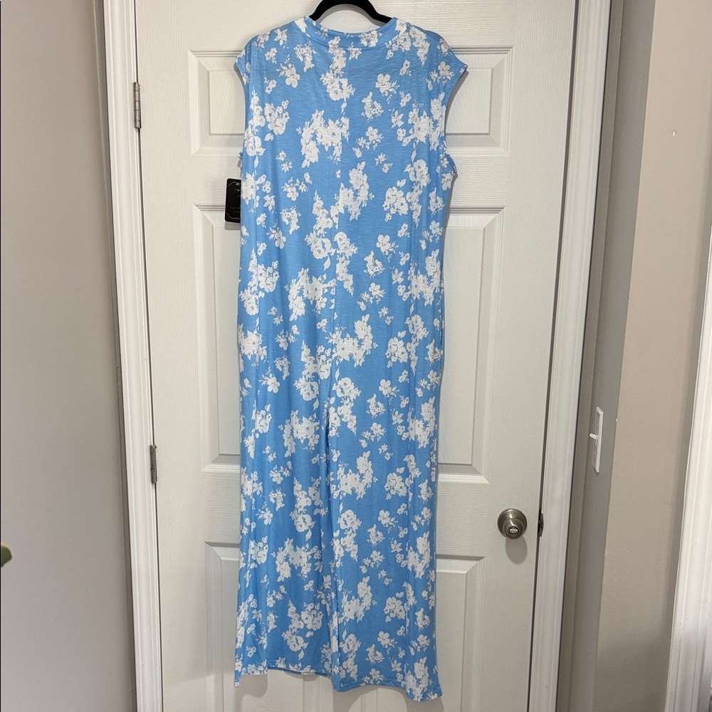 Blue Floral Button-Front romper - Picture 2 of 3